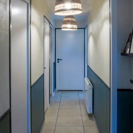 Changé, 6 Pièces, 15 Personnes - Fr-1-410-340 * Changé