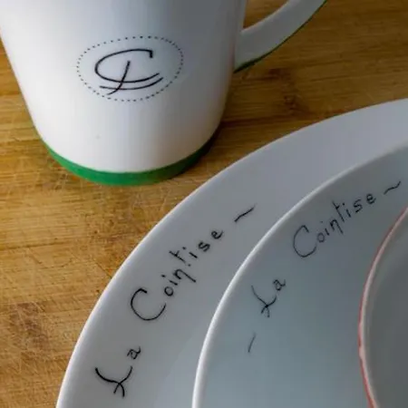 Maison Familiale Avec Piscine Chauffee, Salle De Jeux Et Grand Jardin - 5 Chambres, 15 Couchages - Fr-1-410-340 *