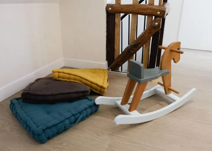 Maison Familiale Avec Piscine Chauffee, Salle De Jeux Et Grand Jardin - 5 Chambres, 15 Couchages - Fr-1-410-340 בית נופש