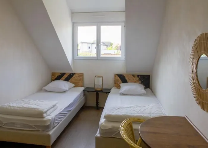 בית נופש Maison Familiale Avec Piscine Chauffee, Salle De Jeux Et Grand Jardin - 5 Chambres, 15 Couchages - Fr-1-410-340 Changé